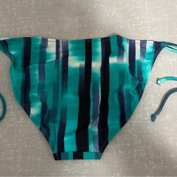 Cosabella Turquoise and Striped Bikini Set Made in Italy Size Top 3 Bottom M - Picture 5 of 8